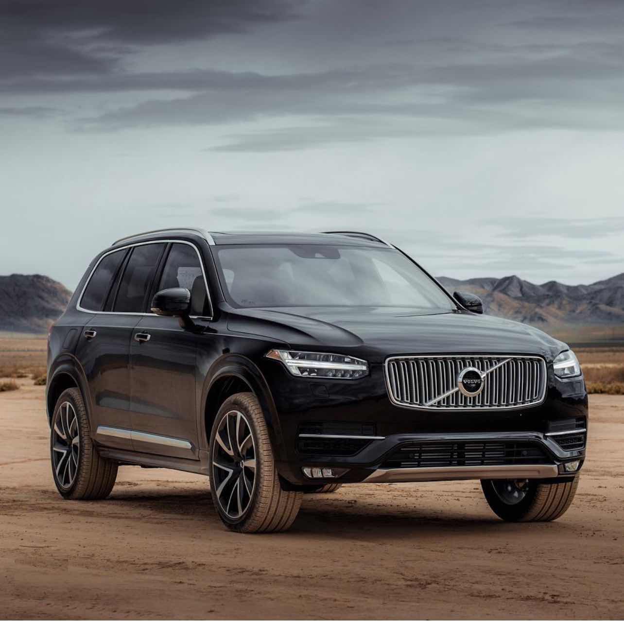 Rent a Volvo XC90 in Geneva, Switzerland - Volvo XC90 luxury rental car with hotel, airport and FBO delivery by Deluxe Rental Cars