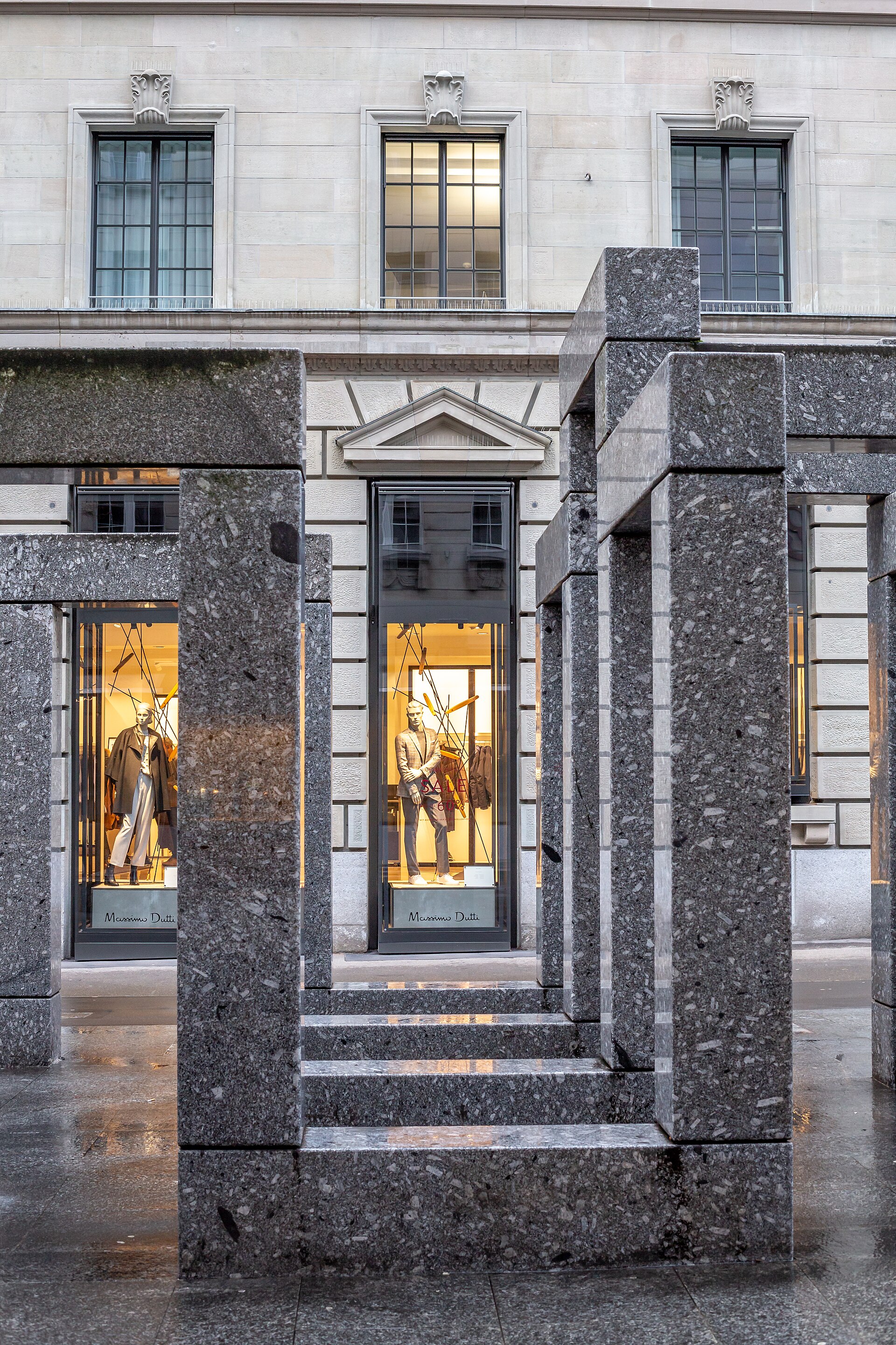 Bahnhofstrasse - luxury shopping near Zurich, Switzerland for clients who rent a Land Rover Defender